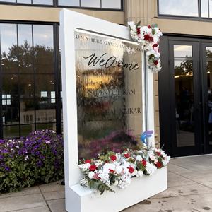 Elegante fuente de agua en cascada de vidrio con pared de agua de acero inoxidable para decoración de hoteles y oficinas. - Product Image 1