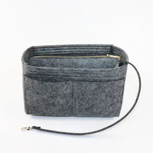 2024 Hot Sell Custom Felt Cosmetics Makeup Bag Felt Cosmetics Bag Travel Inside Wallet Portable Tote Storage Organizer Tote