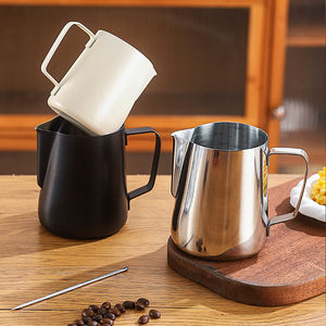 Pichet à lait en acier inoxydable avec bec d'aigle, personnalisable avec logo et <span class=keywords><strong>peinture</strong></span> couleur, pour barista, pour latte art et mousse de lait, avec graduations - Product Image 4