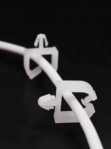 Nhà máy trực tiếp Plug-in Nylon Yên loại dây kẹp cáp clip sửa chữa chỗ ngồi - Product Image 6