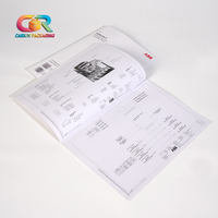 Service d'impression offset CMYK/Pantone sur papier kraft avec gaufrage pour brochures professionnelles sur mesure