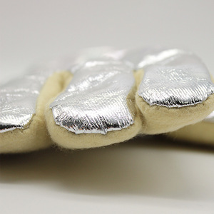 Guantes Resistentes al Calor de Silicon Valley H6644, de Cuero Vacuno, Aluminio y Aramida, Protección Industrial contra Altas Temperaturas 500 - Product Image 3