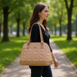 Sac à main dôme matelassé Fana Aubrey pour femme M3758, couleur maquillage, double poignée supérieure, style élégant, en cuir synthétique microfibre - Product Image 2