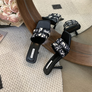 French Vintage Weave Women's High-Heeled for Slippers With Square Head Light Weight Spring Season-Beautiful Word Belt Desi - Product Image 4