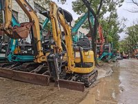 Miniexcavadora Komatsu PC10 Usada de 1 Tonelada, Excavadora PC 10, PC10MR en Venta