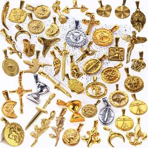 Pendentif personnalisé avec logo, bijoux en acier inoxydable plaqué or 18 carats, pendentif religieux main en prière tête de Jésus, résistant au ternissement, breloque boussole Méduse - Product Image 2