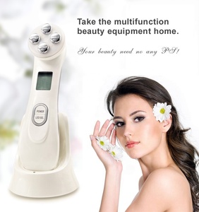 Appareil de levage et de massage de bande circulaire de vibration de <span class=keywords><strong>micro</strong></span>-<span class=keywords><strong>courant</strong></span> facial de beauté pour femmes - Product Image 2