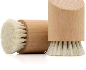Cepillo de Baño Cónico de Madera con Cerdas Resistentes y Fácil de Usar - Product Image 2
