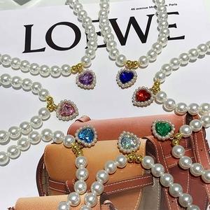 Colliers pour animaux de compagnie en perles de cristal avec perles <span class=keywords><strong>Swarovski</strong></span> Luxe Trend to Glam up Your Furry Friend - Product Image 1