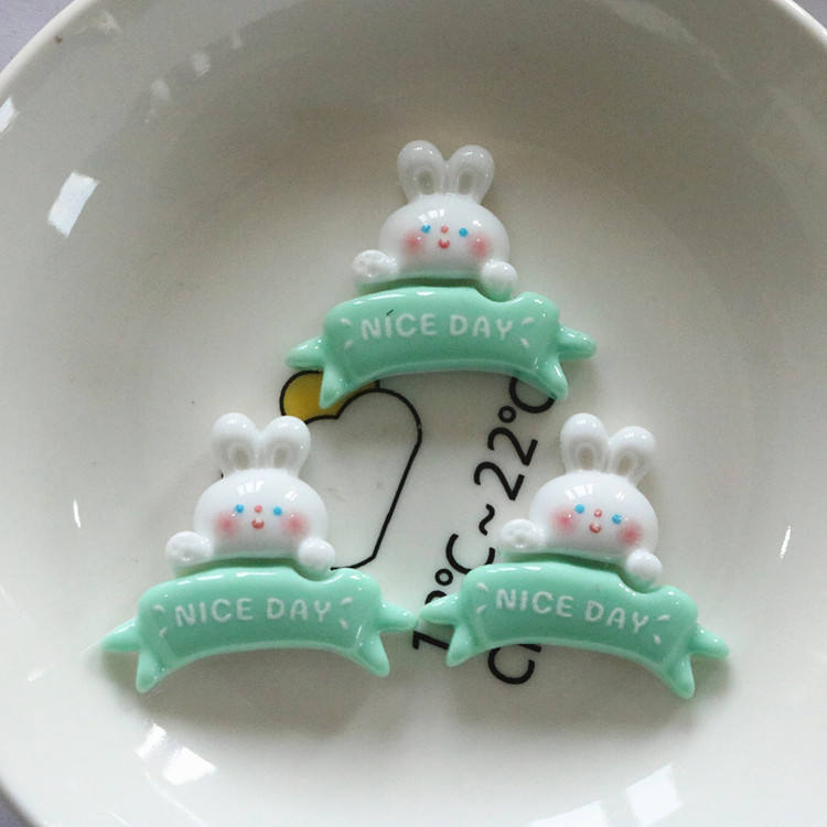 Bright face - Banner Rabbit white