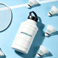 Bouteille d'eau en acier inoxydable 304 à paroi simple, grande capacité 2200 ml, pour la salle de sport, l'extérieur, portable, avec couvercle à boire directement, logo personnalisé