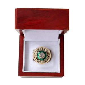 Bague de championnat de basket-ball des <span class=keywords><strong>Boston</strong></span> Celtics 1981 de la <span class=keywords><strong>NBA</strong></span>, vente en gros d'usine - Product Image 5