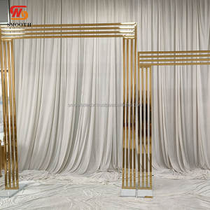 Support de fleurs rectangulaire géométrique en acier inoxydable doré, design miroir, pour décorations de mariage et fournitures de fête - Product Image 3