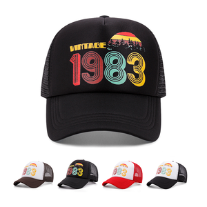Casquette <span class=keywords><strong>de</strong></span> camionneur rétro 1983 avec motif graphique arc-en-ciel et imprimé montagne-coucher <span class=keywords><strong>de</strong></span> soleil, 4 couleurs - Product Image 1