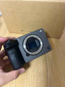 กล้อง Sony FX30 / ILME-FX30 Cinema Line APS-C 4K Super 35mm มือสอง - Product Image 1