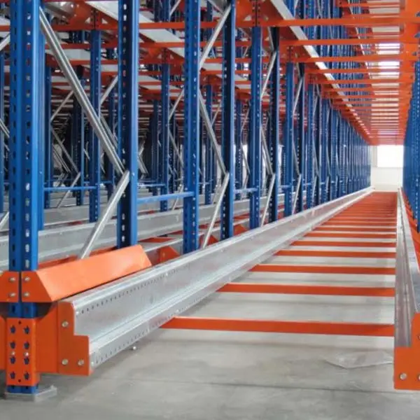 Automated Warehouse Racking System Radio Shuttle Pallet Rack with Pallet Runner