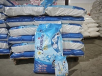 Lessive en poudre haute qualité 1kg 3kg, savon à lessiver haute mousse, détergent en poudre jetable pour l'élimination des taches de saleté sur les vêtements
