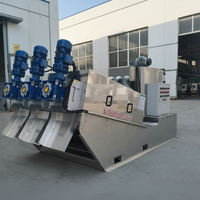 Haute qualité SUS 304 316 cale fil écran barre statique séparateur incliné tamis incurvé Machine pour moteur de traitement des eaux usées
