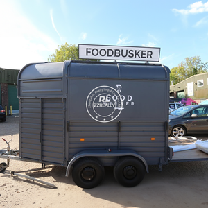 2024 Salade Réfrigérateur Trois Éviers Cheval Boîte Remorque Alimentaire Avec <span class=keywords><strong>AL</strong></span>-<span class=keywords><strong>KO</strong></span> <span class=keywords><strong>Essieu</strong></span> Exporté vers US Mobile Food Truck - Product Image 4
