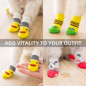 हॉट सेलिंग कैंडी रंगीन कपास छोटे कुत्ते-विरोधी पर्ची कुत्ते मोजे कुत्ते की पकड़ के लिए नरम पालतू पिल्ला डोगी मोजे के मोजे को चूस कर - Product Image 6