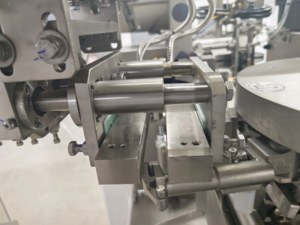 Multifunctional Granule Full Automatic Packaging <strong>Machine</strong> For Food Plastic Bags Wrapping Labeling Functions Small Commercial Use - Product Image 6
