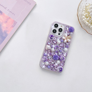 Design di lusso glitter rosa rosa rosa retro custodia per telefono con perla acrilica per iphone 13 <span class=keywords><strong>14</strong></span> <span class=keywords><strong>Pro</strong></span> Max adatto ragazza donna con braccialetto