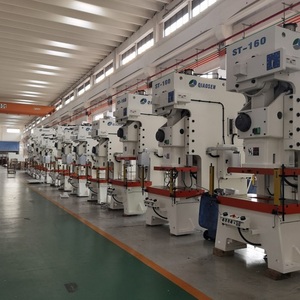 Presse à poinçonner de précision à manivelle de type C, presse mécanique haute efficacité pour la fabrication de tôles et le poinçonnage de quincaillerie - Product Image 6