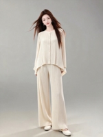 Ensemble tailleur plissé 2 pièces assorti uni pour femme : Cardigan à col boutonné, manches longues et ourlet asymétrique, et pantalon taille haute à jambes larges