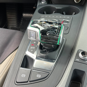 <span class=keywords><strong>Pommeau</strong></span> <span class=keywords><strong>de</strong></span> levier <span class=keywords><strong>de</strong></span> vitesses en cristal pour Audi A6L/A4L/A5/A7/Q5/Q7 OLIVER, installation facile, accessoires intérieurs - Product Image 4