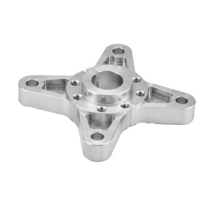 Brida de sujeción en forma de estrella de aluminio, fresada por CNC, personalizada OEM, con montura de 4 mordazas tipo araña, para conexión de robots y automatización, con mecanizado por electroerosión por hilo (EDM) - Product Image 3