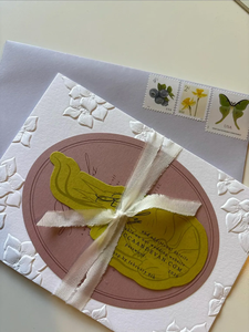 Invitations de <span class=keywords><strong>mariage</strong></span> personnalisées en papier cartonné coton 600 g/m² avec motif floral sculpté et gaufré, design luxueux et élégant, dorure à chaud « Save the Date » - Product Image 1