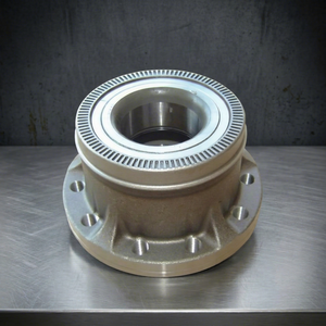 KV TECH Nouveau moyeu de roue en acier pour véhicules utilitaires (modèles FM13/Premium) du marché indien avec prix d'usine et livraison rapide - Product Image 1