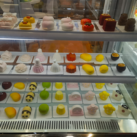 Boîte de gâteaux mousse glacés à la crème avec livraison rapide et prix compétitif