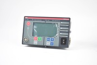 REF542plus Contrôle HMI, Contrôle Industriel, Programmation PLC, 110-240VDC (1VCF750090R802)