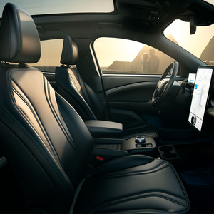 Acceptons les commandes personnalisées – Meilleur <span class=keywords><strong>prix</strong></span> – Véhicules sportifs Ford SUV à énergie <span class=keywords><strong>nouvelle</strong></span> – Véhicules CLTC 619 <span class=keywords><strong>Mustang</strong></span> GT Mach-E noirs - Product Image 5