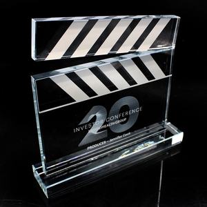 Trofeo <span class=keywords><strong>de</strong></span> Cristal con Diseño Único en Forma <span class=keywords><strong>de</strong></span> <span class=keywords><strong>Claqueta</strong></span>/Pegatina <span class=keywords><strong>de</strong></span> Cristal con Forma <span class=keywords><strong>de</strong></span> Pizarra para Regalo <span class=keywords><strong>de</strong></span> Graduación/Pegatina <span class=keywords><strong>de</strong></span> Cristal Grande con Forma <span class=keywords><strong>de</strong></span> <span class=keywords><strong>Claqueta</strong></span> <span class=keywords><strong>de</strong></span> <span class=keywords><strong>Cine</strong></span> - Product Image 5