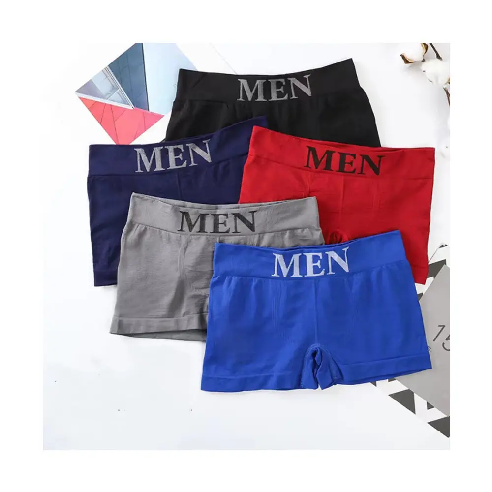 Sortie d'usine moins cher respirant sans couture Polyester sous-vêtements confortables hommes slip boxeurs garçons adolescents hommes Boxer Shorts