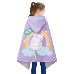 Peignoir <span class=keywords><strong>de</strong></span> <span class=keywords><strong>bain</strong></span> à capuche en microfibre personnalisé pour enfants, serviette <span class=keywords><strong>de</strong></span> plage à capuche pour la natation, vente en gros - Product Image 5