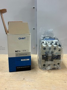 PLC <strong>NC1</strong>- <strong>3210</strong> Magnetic Suitable foror 32 120V 60Hz Coil 3 Pole Professional - Product Image 1