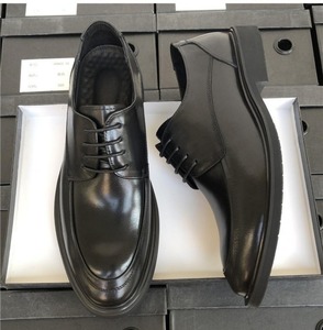 <span class=keywords><strong>Scarpe</strong></span> Eleganti da Uomo in Vera Pelle, Classiche Nere con Lacci, <span class=keywords><strong>Scarpe</strong></span> Oxford <span class=keywords><strong>per</strong></span> Ufficio, Comode Calzature Formali <span class=keywords><strong>per</strong></span> Matrimoni - Product Image 4