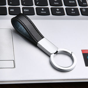 Set Hadiah 3 in 1 untuk Pria Bisnis, Gantungan Kunci Kulit, Tempat Kartu Kredit, dan Kotak Pena, Grosir - Product Image 4