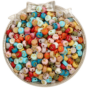4*7mm Perles acryliques en vrac <span class=keywords><strong>Lettres</strong></span> anglaises Perles plates Diy Jewelry Acrylic Alphabet Beads Wholesale - Product Image 3