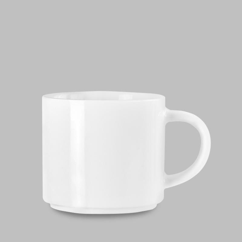 ถ้วยสีขาวนู้ดเงางาม