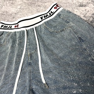 Pantalones Vaqueros <span class=keywords><strong>de</strong></span> <span class=keywords><strong>Mezclilla</strong></span> con Diamantes para <span class=keywords><strong>Mujer</strong></span> F141/FANMAJIALIE, Shorts <span class=keywords><strong>de</strong></span> Marca a la Moda, Diseño Original para Moda Urbana - Product Image 5