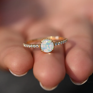 <span class=keywords><strong>Anillo</strong></span> <span class=keywords><strong>de</strong></span> <span class=keywords><strong>Matrimonio</strong></span> <span class=keywords><strong>de</strong></span> Ópalo Natural Boho para <span class=keywords><strong>Mujer</strong></span> <span class=keywords><strong>y</strong></span> <span class=keywords><strong>Hombre</strong></span>, Gema <span class=keywords><strong>de</strong></span> Plata <span class=keywords><strong>de</strong></span> Ley 925 con Diamante <span class=keywords><strong>y</strong></span> Ópalo LYR0664 - Product Image 4