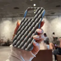 Coque de téléphone en silicone pour iPhone 11 12 13 14 15 Pro Max X Xs Max XR 7 8 Plus, coque de protection creuse, souple, dissipation thermique, unie, 18pro 18pm