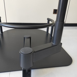 Poltrona da Barbiere Regolabile Girevole Pieghevole Personalizzabile con Seduta in Spugna ad Alta Densità Design Moderno Arredamento per Salone in Metallo - Product Image 5