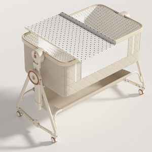 Lit d'appoint multifonctionnel 4 en 1 pour bébé avec <span class=keywords><strong>table</strong></span> à <span class=keywords><strong>langer</strong></span>/<span class=keywords><strong>matelas</strong></span>, panier de rangement et moustiquaire inclus - Product Image 4