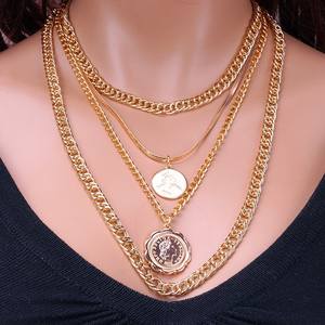 Collier à chaîne épaisse multicouche en or avec pendentif pièce de monnaie, ensemble de bijoux de mode hip-hop pour femme - Product Image 1