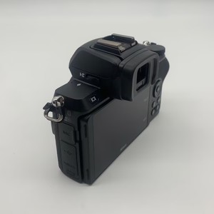 Appareil photo hybride <span class=keywords><strong>Nikon</strong></span> <span class=keywords><strong>Z50</strong></span> 20,8 Mpx d'occasion, appareil photo hybride d'occasion avec connectivité Wi-Fi, appareil photo avec batterie et chargeur inclus - Product Image 3